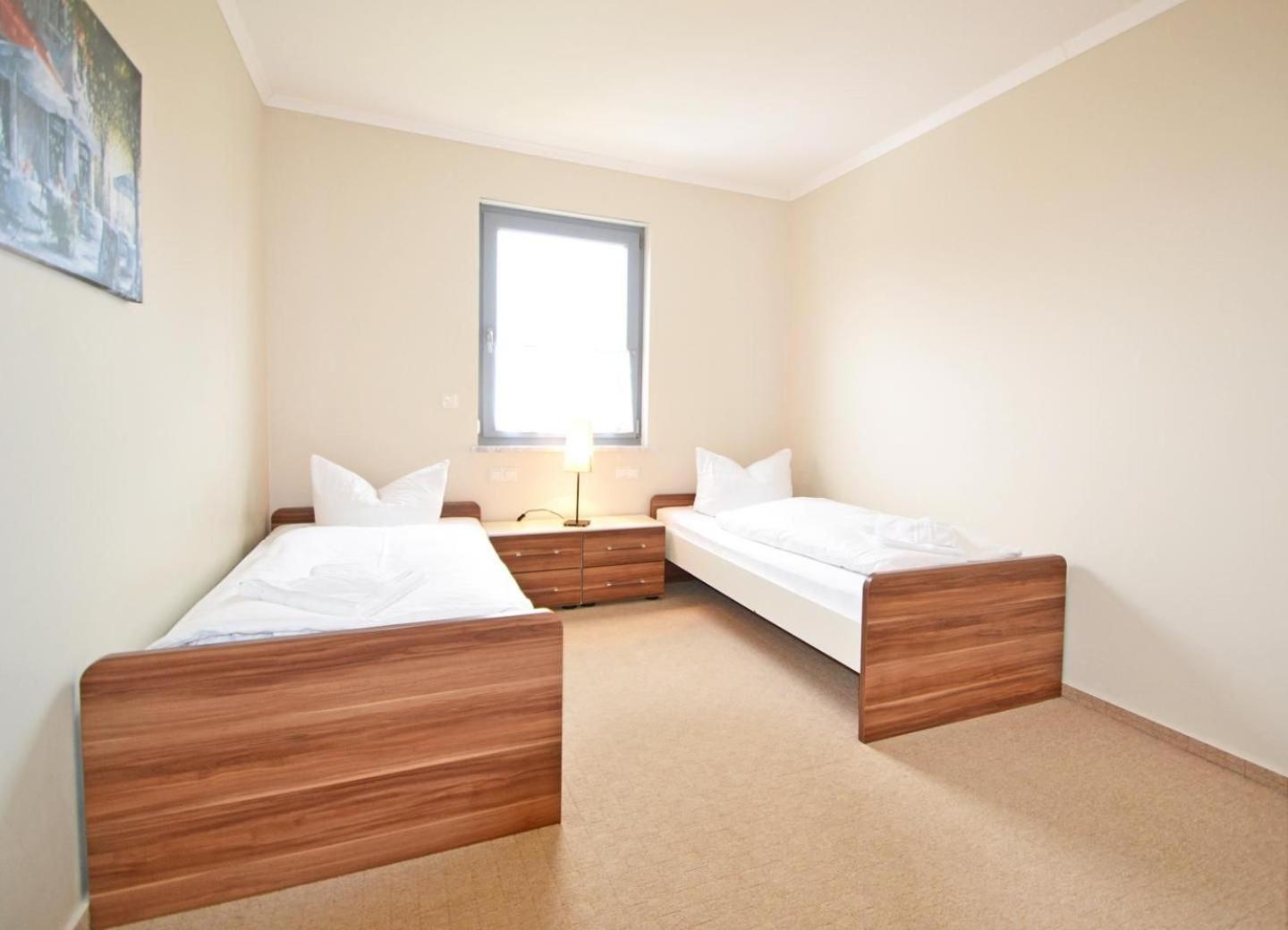 Haus Triade Ferienwohnung Triade 3 ツィノヴィッツ エクステリア 写真